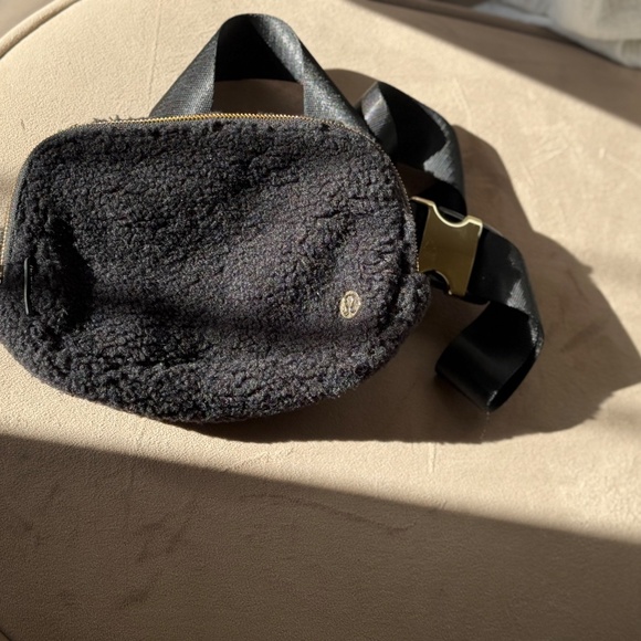 Boots - Picture 6 of 16